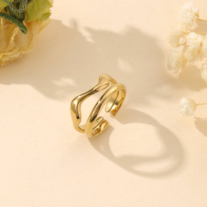 Ring - Delphiana: Gold
