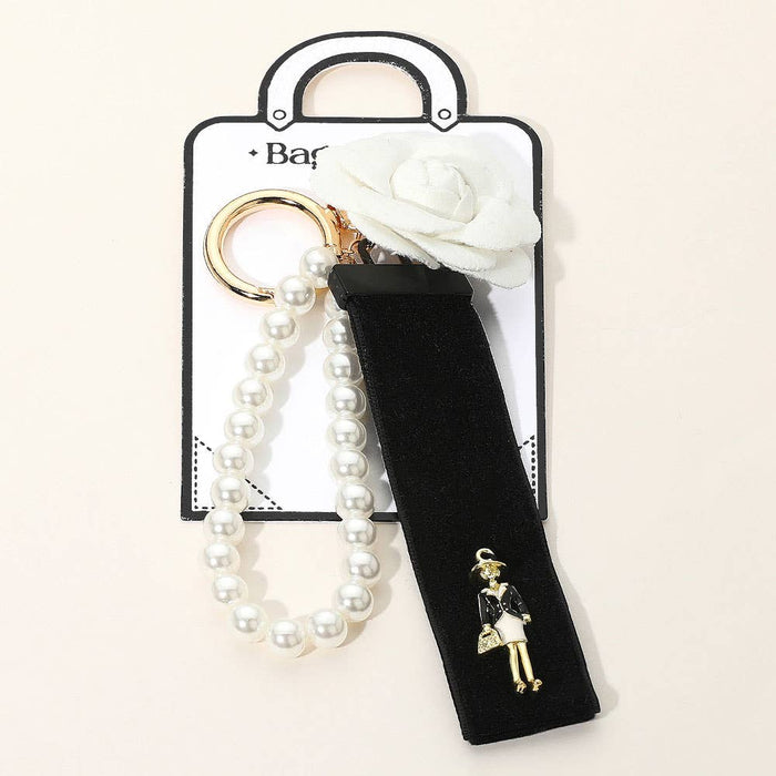 SECRET BOX_Pearl Beaded Wristlet Flower Lady Velvet Strap Bag Charm / Keychain