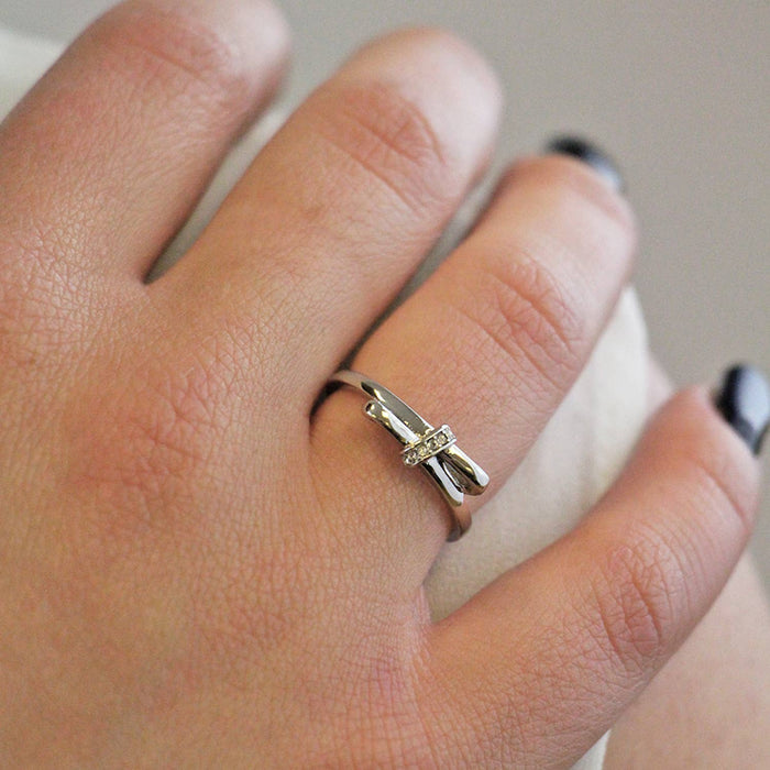 Luminous Bow Ring - Silver and Crystal: 52